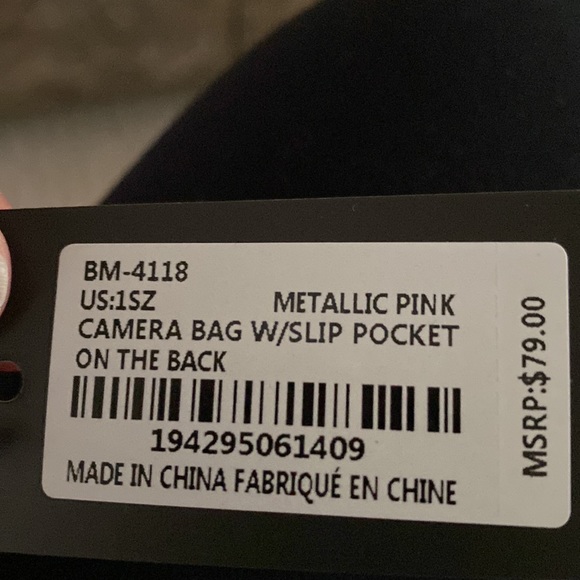 Badgley Mischka pink camera bag NWT - Picture 6 of 6